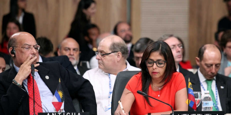 La canciller venezolana Delcy Rodríguez durante una reunión de la OEA. Foto: Reuters