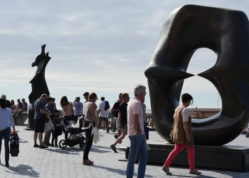 Obra escultórica de Henry Moore en San Sebastián.