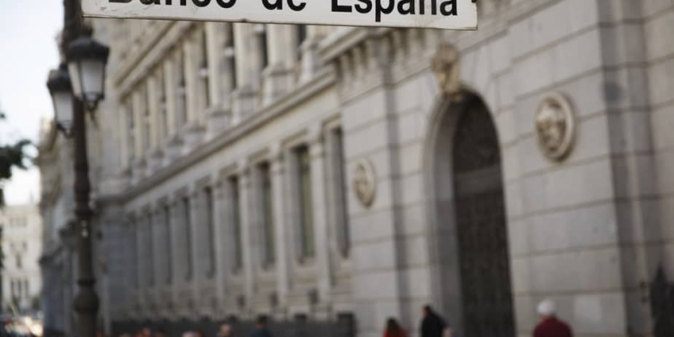Banco de España pidió reforzar ratios de capital/Reuters