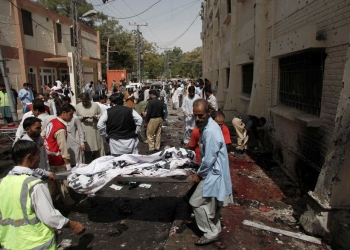 Atentado suicida en Pakistán.  Foto: Reuters