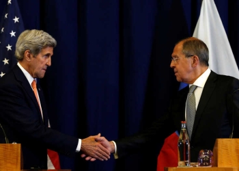 El secretario de Estado nortemanericano John Kerry y el minitro ruso, Sergei Lavrov en el acuerdo en Ginebra obre Siria / foto Reuters