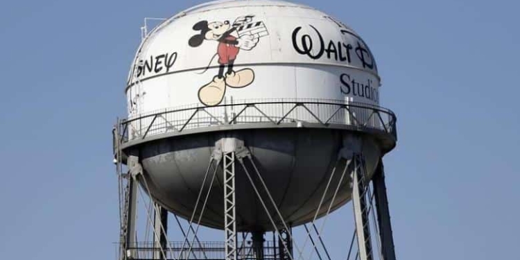 The water tank of The Walt Disney Co Studios is pictured in Burbank, California February 5, 2014. REUTERS/Mario Anzuoni