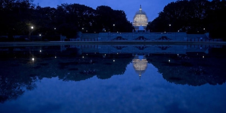 El plan parcial de financiamiento del Gobierno de EEUU supera su primer escalón en la Cámara de Representantes