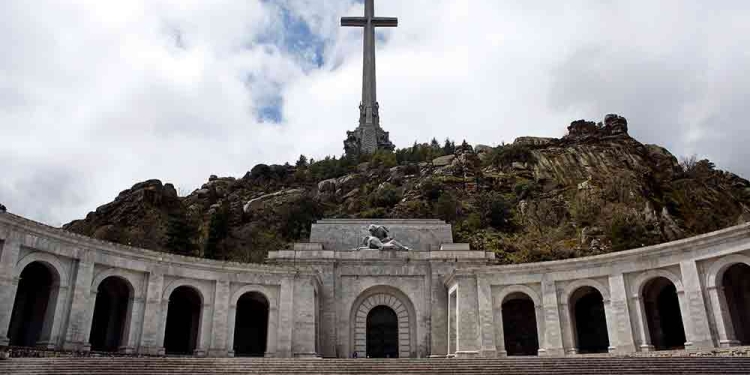 Valle de los Caídos, lugar donde está la tumba de Franco. FOTO: Reuters