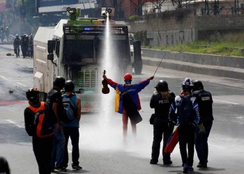 Marcha en Caracas contra Constituyente (24/05/07). Reuters