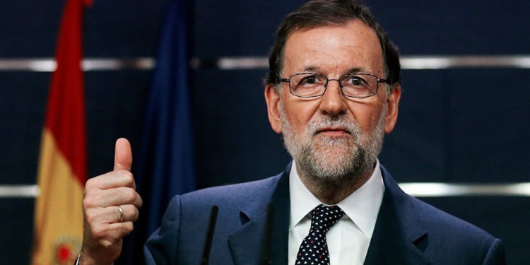 Rajoy advierte a Torra de que el 155 "se puede volver a emplear"