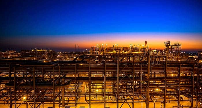 Planta de tratamiento de petróleo en Arabia Saudí.