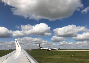 Las aerolíneas lanzan descuentos con motivo del 'Black Friday'