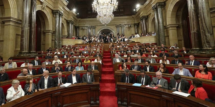 Las elecciones en Cataluña delimitan la formación del Parlament