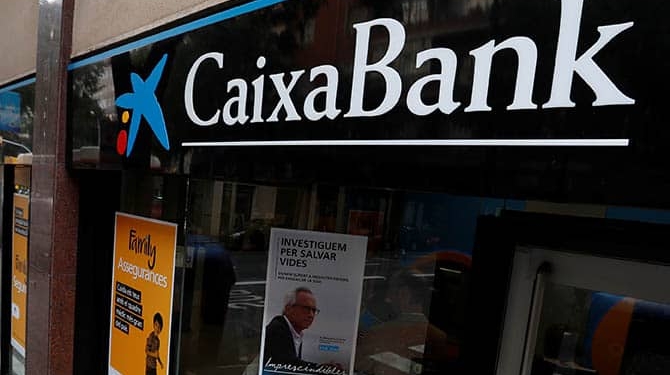 En el caso de una declaración independentista Caixabank se irá de Cataluña.