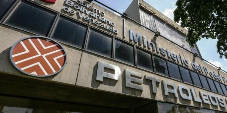 Las sanciones a la deuda pública venezolana afectan a PDVSA