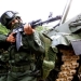Venezuela quiere abrir una fábrica de fusiles Kalashnikov en 2018