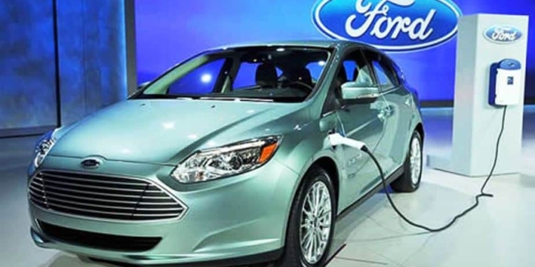 Ford invierte en coches eléctricos para este año