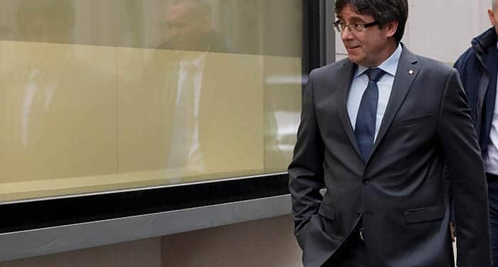 Puigdemont se enfrentaría a una condena por malversación de 12 años