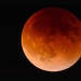 El eclipse de superluna de sangre en un minuto