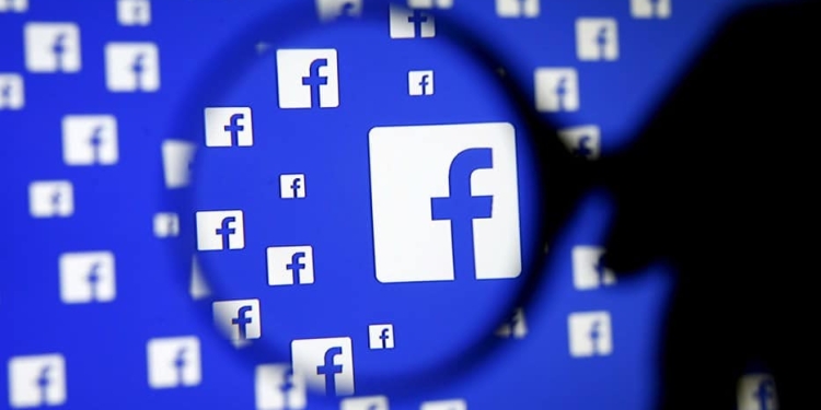 137 mil españoles afectados por Facebook