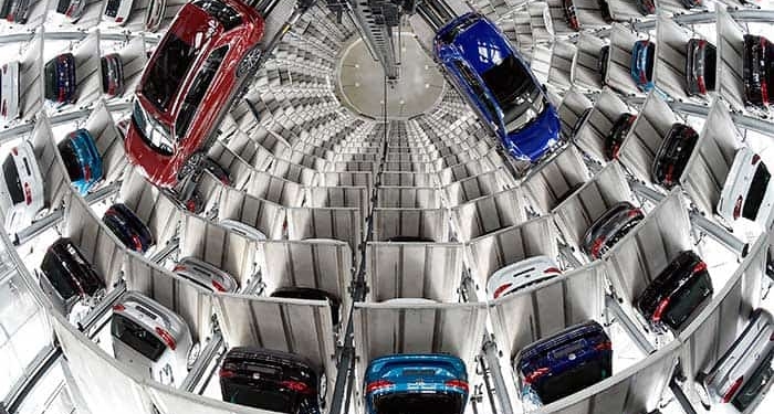 Volkswagen rechaza los aranceles a autos de la UE