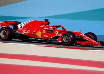 Formula 1 F1 - Bahrain Grand Prix - Bahrain International Circuit, Sakhir, Bahrain - April 7, 2018   Ferrari's Sebastian Vettel in action during practice   REUTERS/Hamad I Mohammed