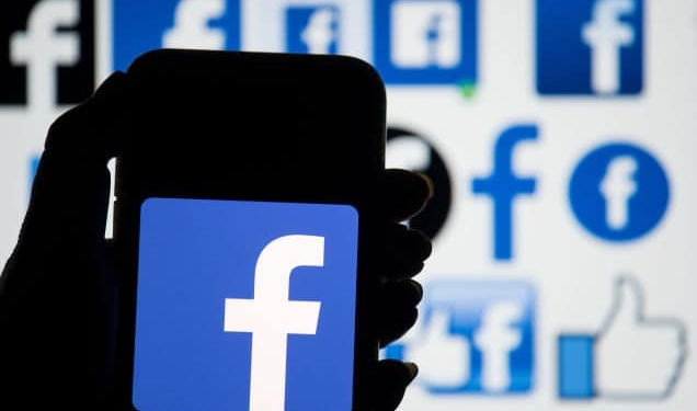 Facebook suspende 200 aplicaciones