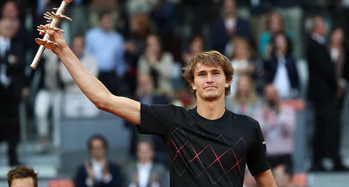 Tennis - ATP 1000 - Madrid Open - Madrid, Spain - May 13, 2018   Germany's Alexander Zverev celebrates with the trophy after winning the final against Austria's Dominic Thiem   REUTERS/Sergio Perez