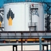 Acciones de Rosneft suben 6,5% en la Bolsa de Moscú en medio de noticias de recompra