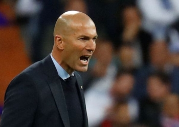 Soccer Football - Champions League Semi Final Second Leg - Real Madrid v Bayern Munich - Santiago Bernabeu, Madrid, Spain - May 1, 2018   Real Madrid coach Zinedine Zidane    REUTERS/Kai Pfaffenbach