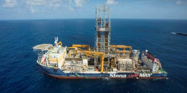 ExxonMobil inicia perforaciones en desarrollo offshore en Guyana "Liza Fase 1"