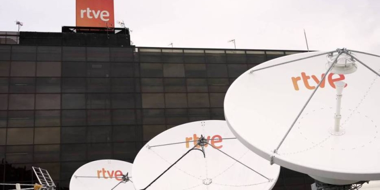 ¿Cómo se eligen los consejeros de RTVE y quién puede serlo?