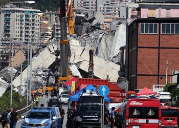 Un incendio bajo los escombros de la autopista colapsada en Génova interrumpió las operaciones de rescate que se realizaban por cuarto día consecutivo.