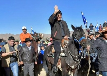 El primer presidente nativo de Bolivia se ganó el rechazo de distintas agrupaciones políticas indigenas en los últimos años