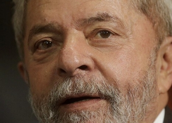 Imagen de archivo del expresidente de Brasil Luiz Inácio Lula da Silva en Rio de Janeiro, Brasil. 3 de diciembre, 2015. REUTERS/Ricardo Moraes/Archivo
