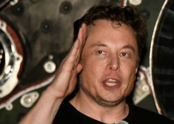 Elon Musk se niega a pagar una multa y a dejar la presidencia de Tesla