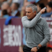 El entrenador del Manchester United, Jose Mourinho, celebra un gol / Reuters