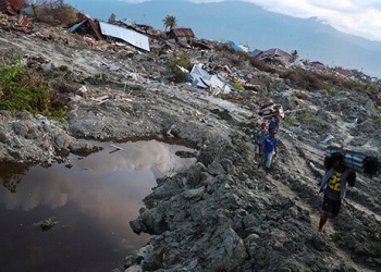 Este jueves 11 finalizará la búsqueda de víctimas del terremoto y tsunami de Indonesia/Reuters