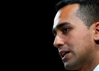 Según el viceprimer ministro Luigi Di Maio, líder del Movimiento 5 Estrellas, el nuevo presupuesto expansivo apuntalará el crecimiento económico de Italia/Reuters