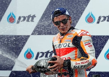 El campeón Marc Márquez triunfó en el MotoGP de Tailandia.