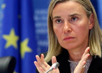 La alta representante de la UE para la Política Exterior, Federica Mogherini, rechazó la decisión de la ANC