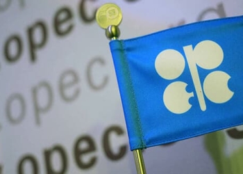 Elevar el bombeo de la OPEP frenaría escala de precios estiman saudíes