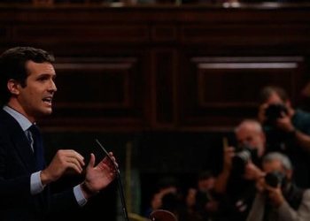 Pablo Casado, presidente del PP, afirmó que Pedro Sánchez es cómplice del "golpe de Estado" en Cataluña. /REUTERS