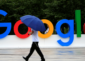 En la imagen de archivo, un logo de Google en una conferencia en Shanghái. REUTERS/Aly Song