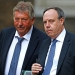 El partido norirlandés DUP acorrala a Theresa May. En la imagen de archivo, Nigel Dodds, el líder del partido en Westminster, y Sammy Wilson, el portavoz del partido para el Brexit, llegan al 10 de Downing Street en Londres. Reuters/Henry Nicholls