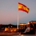 La bandera española ondea en el centro de Madrid, el 27 de octubre de 2017. REUTERS/Paul Hanna