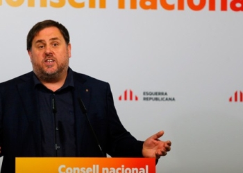 En la imagen de archivo, el presidente de ERC, Oriol Junqueras, ofrece un discurso en Barcelona. REUTERS/Ivan Alvarado