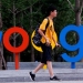Logo de Google en una oficina en Pekín,. REUTERS/Thomas Peter