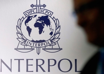 En la imagen, el logo de Interpol en Singapur, 30 de septiembre de 2014. REUTERS/Edgar Su