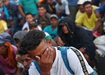Estados Unidos refuerza frontera por llegada de migrantes centroamericanos que partieron hace un mes del norte de Honduras/Reuters