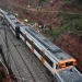 En la imagen, equipos de rescate estudian el lugar en el que un tren descarriló entre Terrassa y Manresa, a las afueras de Barcelona, España, 20 de noviembre de 2018. REUTERS/Albert Gea