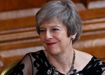 La primera ministra británica Theresa May ante el desafío de convencer a su gabinete de aceptar el borrador del Brexit/Reuters