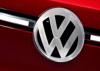 VW desembolsará 2.000 millones en 2019 debido al escándalo por emisiones diésel. Este año el costo por el fraude se estima en 5.500 millones/Reuters