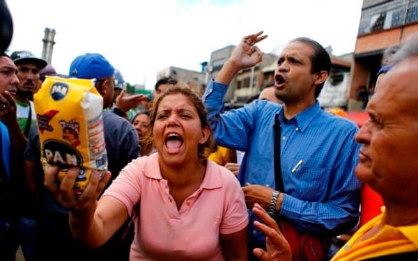 Las protestas por comida y mejores servicios públicos son diarias en Venezuela. REUTERS/Iván Alvarado